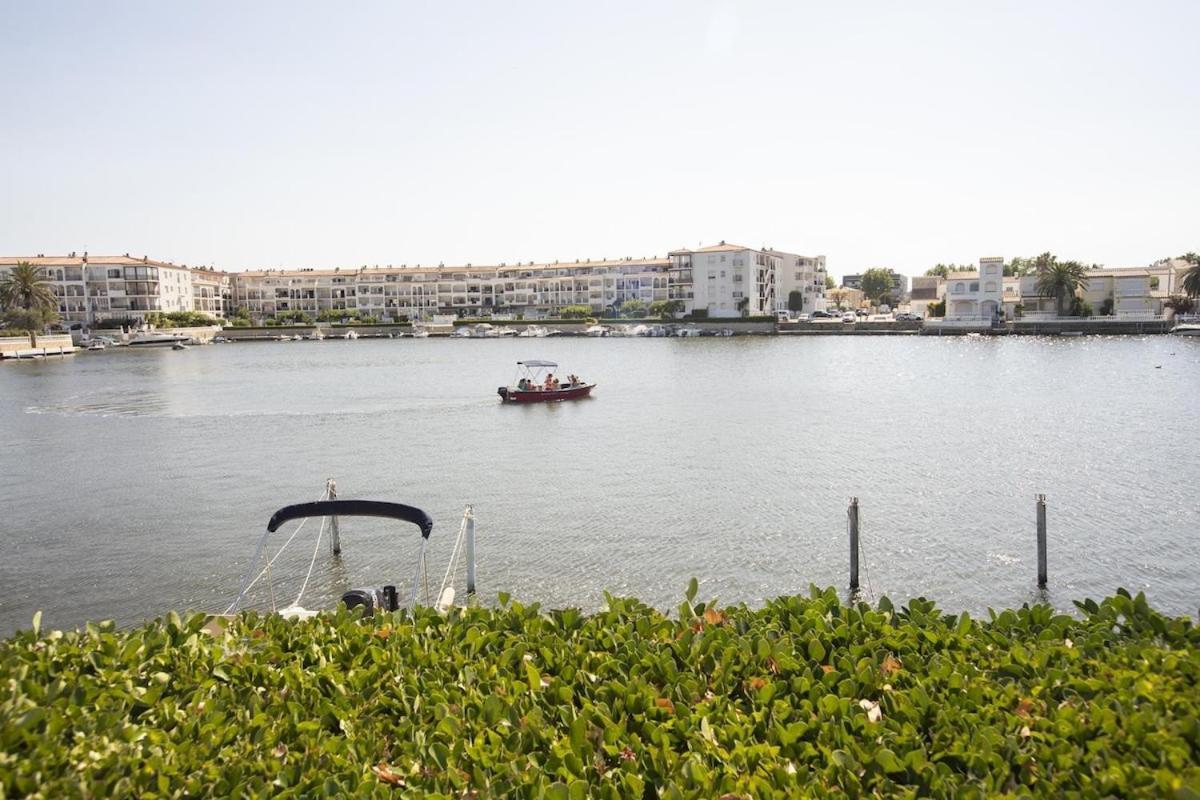 1005 Apartamento Con Vistas Al Lago San Maurici By Homeselectspain Empuriabrava Exterior foto